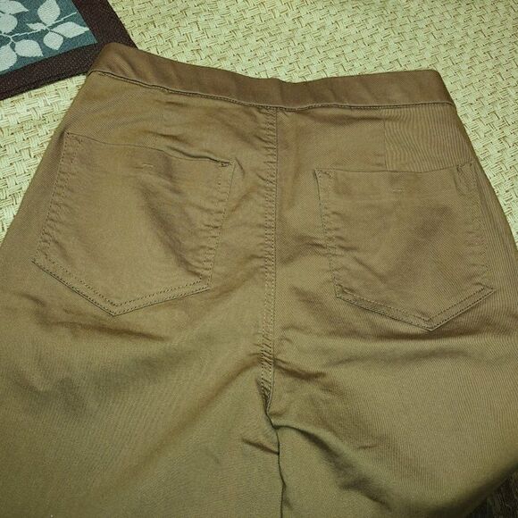 New No Boundaries Brown Mustard Colored  Super High Rise Jeggings Junior L - Picture 3 of 3